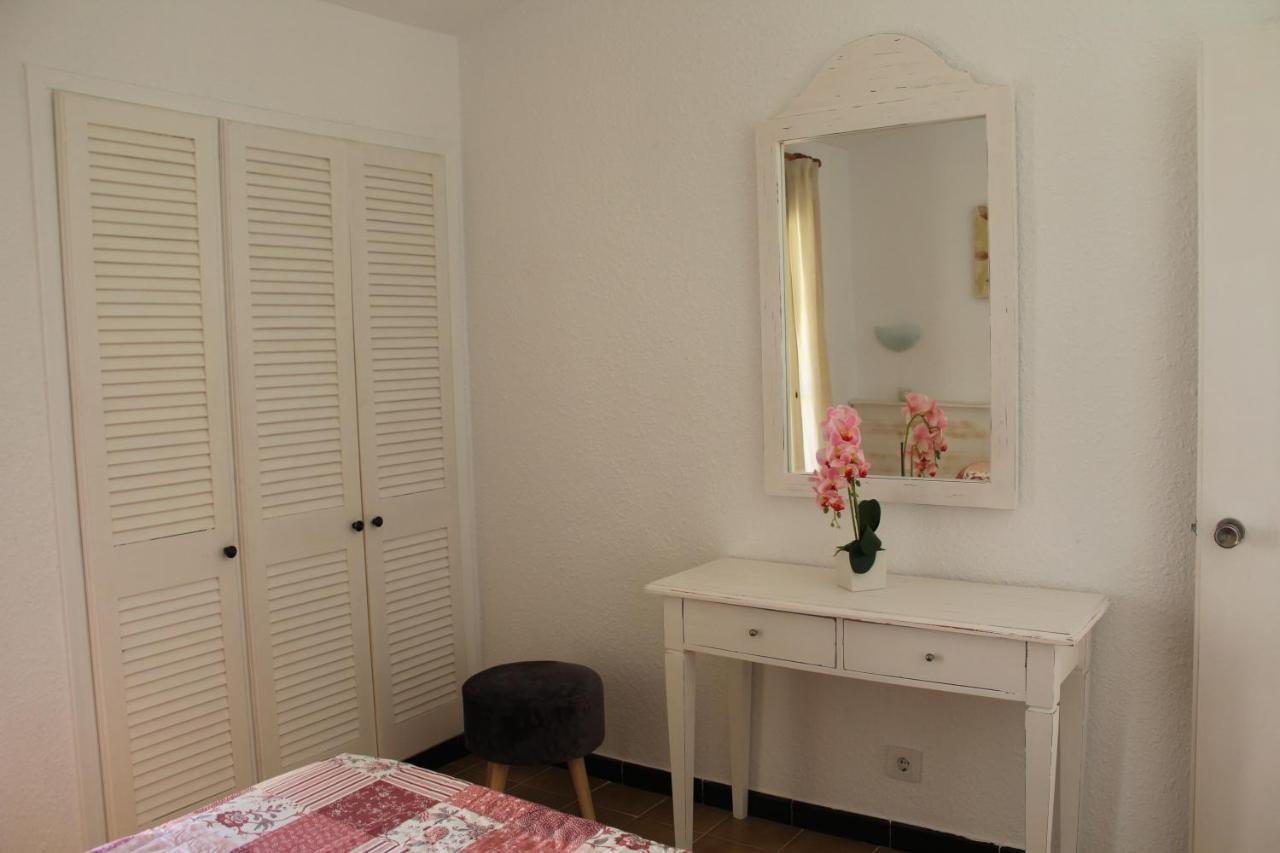 Apartamento Con Piscina En Ciudadela, Cala En Blanes Lägenhet Cala'N Blanes  Exteriör bild